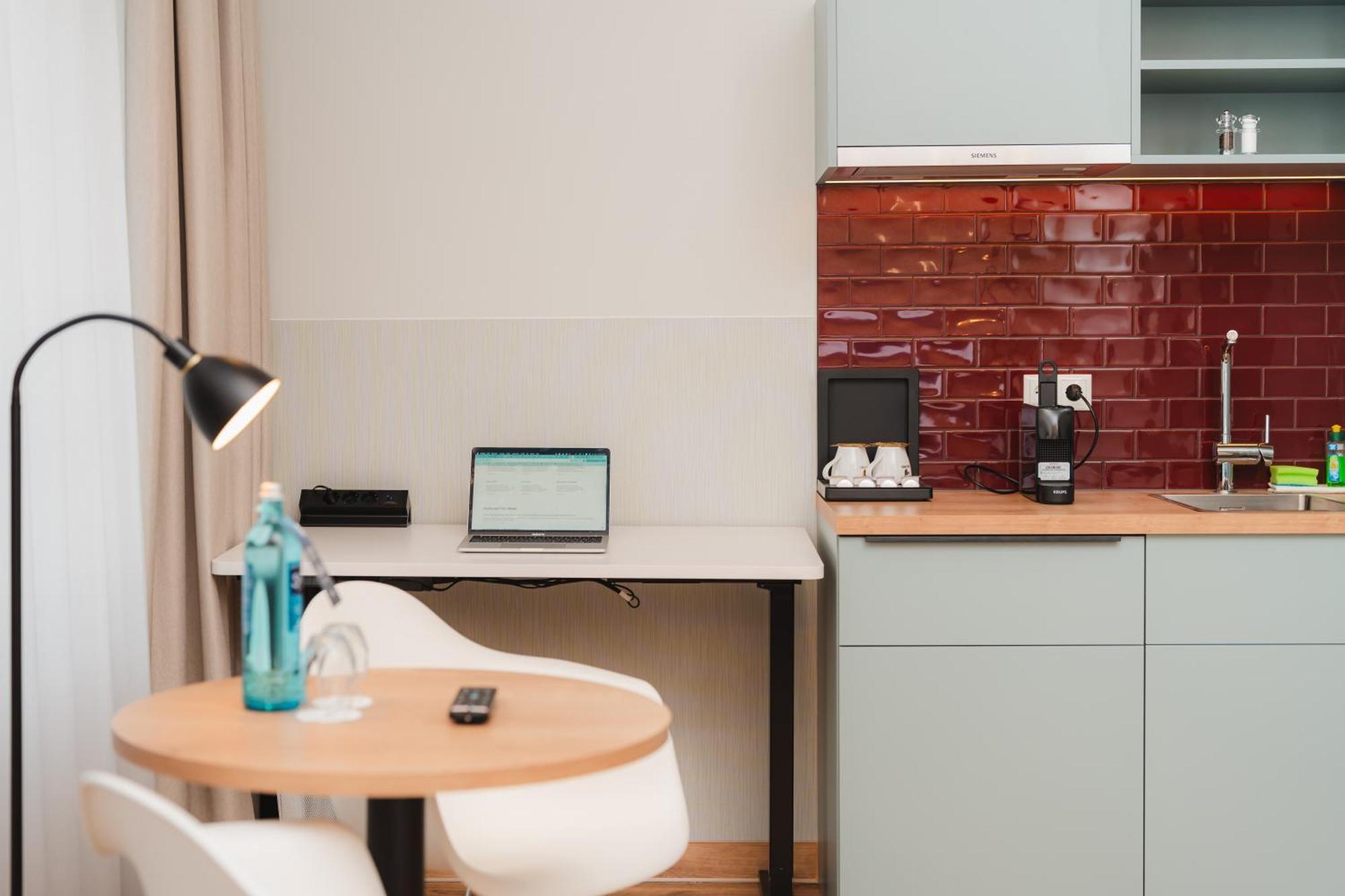 H24 Hotel Apartments Eberswalde Eksteriør bilde