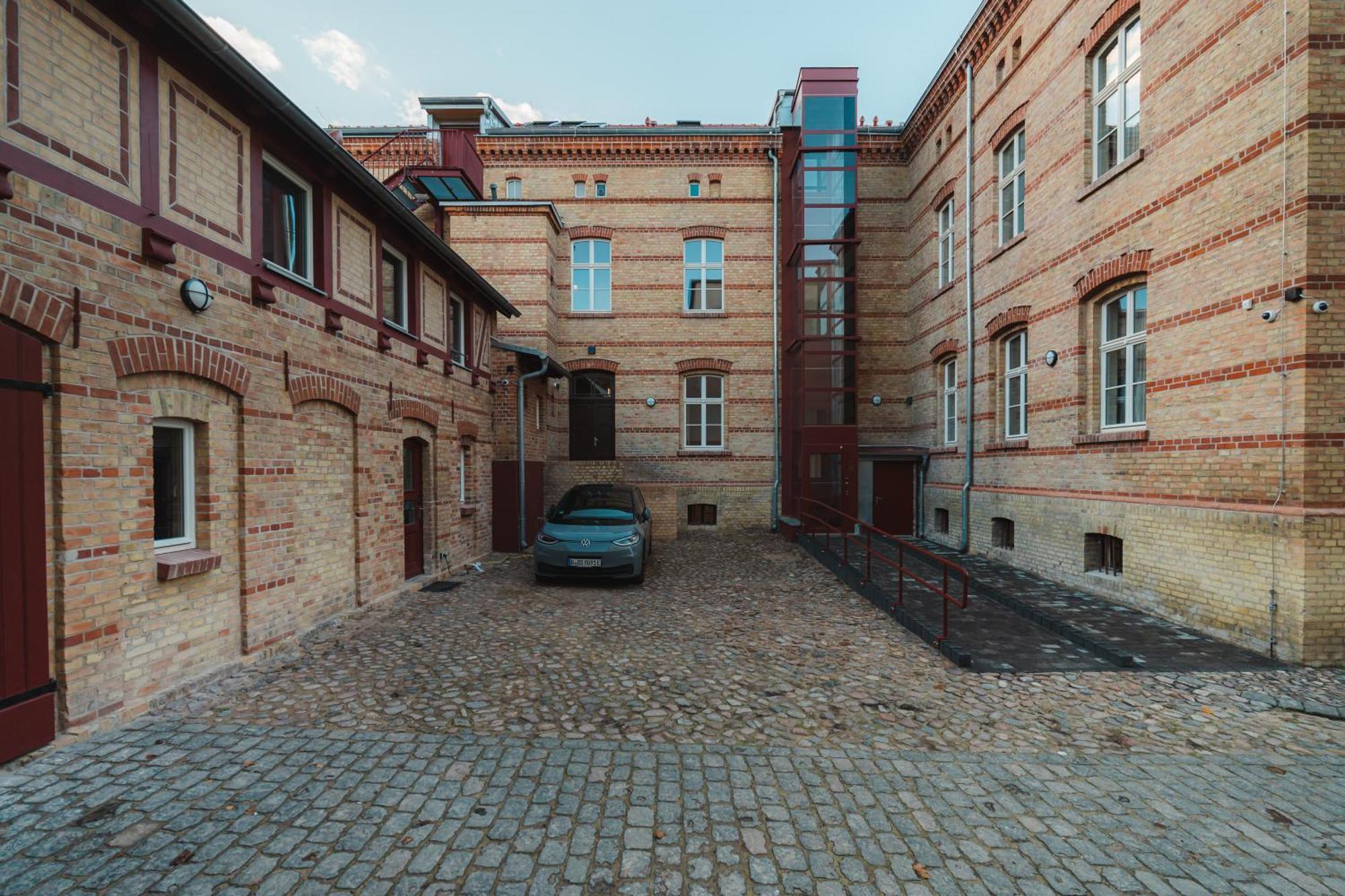 H24 Hotel Apartments Eberswalde Eksteriør bilde